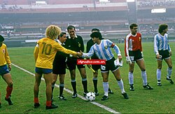 Colombia and Argentina captains Carlos Valderrama and Diego Maradona prior to the third-place match at the 1987 Copa América