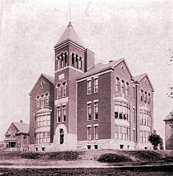 Lexington Theological Seminary (then College of the Bible), 1904
