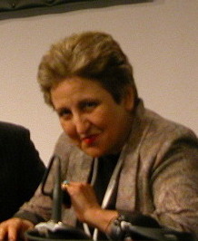 Shirin Ebadi at a WSIS press conference