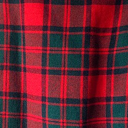 Mackintosh Clan Tartan, STA ref: 521. Tartan date: 1819.