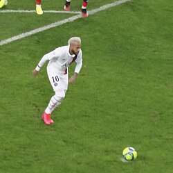 Neymar before converting his penalty against Lille in Ligue 1 in January 2020