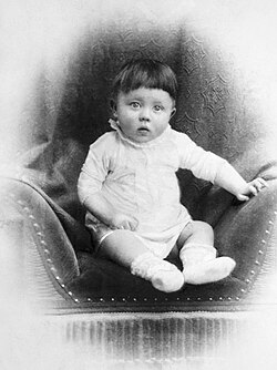 Hitler (c. 1889–90)
