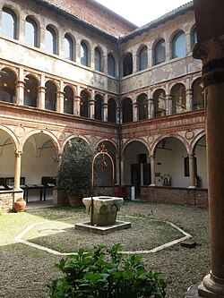 The Archivio di Stato is based in the former monastery of San Maiolo, founded in the 10th century and rebuilt at the end of the 15th century.