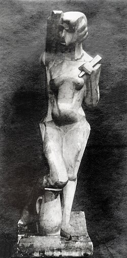 Danseuse (Femme à l'éventail, Femme à la cruche) by Joseph Csaky (1912), original plaster, exhibited at the 1912 Salon d'Automne and the 1914 Salon des Indépendants, a proto-Art Deco sculpture