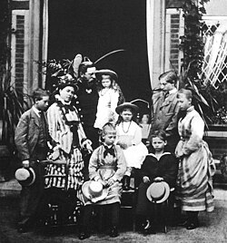 The Crown Prince's family, 1875