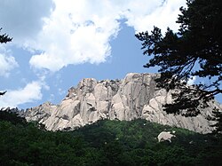 A view of Seoraksan