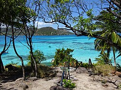 Cangrejo Cay, 13°22′34″N 81°20′52″W﻿ / ﻿13.37611°N 81.34778°W