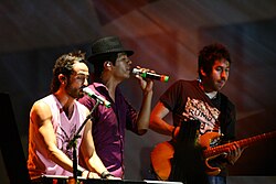 Camila during the 3rd Festival de la Música Latina in Managua in 2007