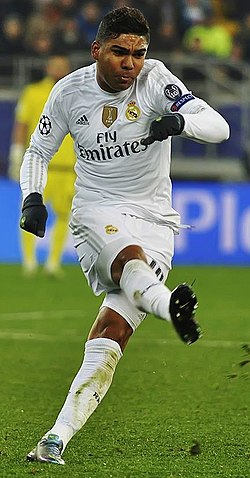 Casemiro playing for Real Madrid in 2015