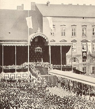 rare photographic testimony of the Coronation
