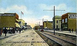 5th Ave. and Broadway in 1908