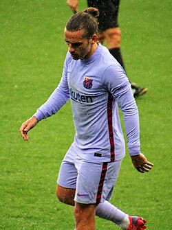 Griezmann playing for Barcelona in 2021