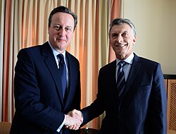 Macri with the UK PM, David Cameron