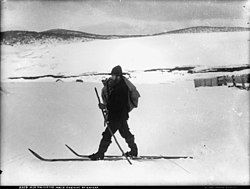 The mailman arrives at Kiandra