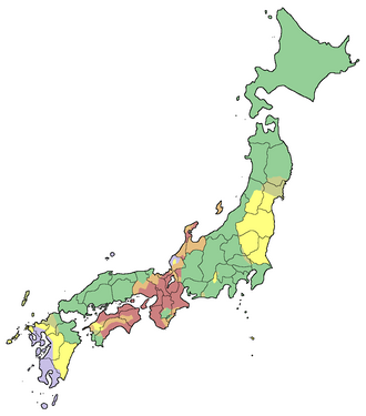 Map of Japanese pitch-accent types. Red: Tone plus variable downstep. Green: Variable downstep in accented words. Lavender: Fixed downstep in accented words. Yellow: Variable pitches but no distinction.