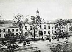 The Linen Hall Library was an 18th-century subscription library. Pictured in 1888, shortly before its demolition.