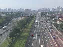 Skyway (center), South Luzon Expressway (left) and the East Service Road (right).