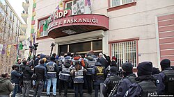 Police in Diyarbakır raided the local offices of the pro-Kurdish Peoples' Democratic Party (HDP), 21 January 2018