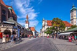 Old Town Hall and Heiliggeistkirche seen from Viktualienmarkt