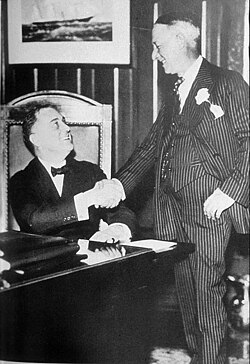Governor Roosevelt with his predecessor Al Smith, 1930