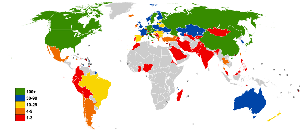 Country by team size