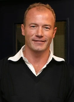 Alan Shearer is the top scorer in Premier League history with 260 goals.