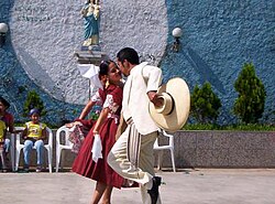 Marinera was declared cultural heritage of the Nation in 1986[295]