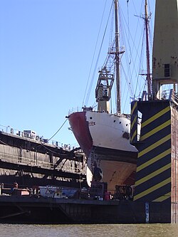 Repairs at the Río Santiago Shipyards