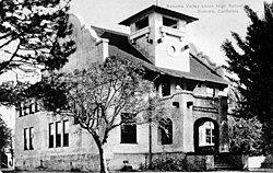 Sonoma Valley High School, 1910