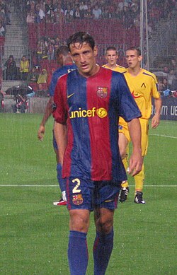 Belletti playing for Barcelona in 2006