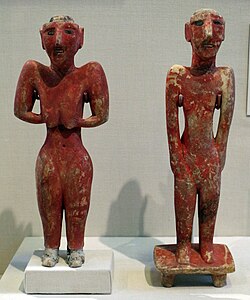Female and male figurines; 9000–7000 BC; gypsum with bitumen and stone inlays; from Tell Fekheriye (Al-Hasakah Governorate of Syria); University of Chicago Oriental Institute (USA)