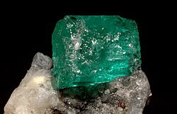Rough emerald on matrix