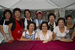 East Asian Argentines at the Korean stand of the 2012 Gastronomic Patio held in Buenos Aires.