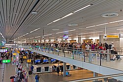Queues to the security control in June 2022