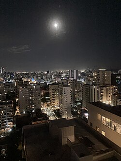 View of the city of Santo Domingo, by night.