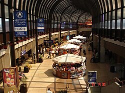 Terminal interior in 2005