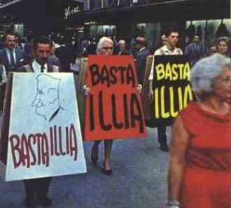 Protest against Illia.