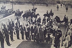 President Roque Sáenz Peña arrives at Congress in 1912