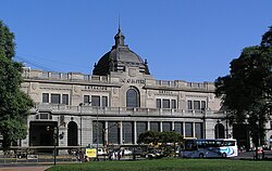 Retiro, terminus of urban and interurban services of the line.