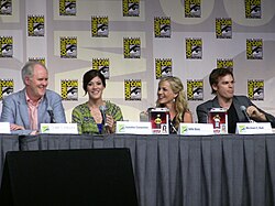 (L-R): John Lithgow, Jennifer Carpenter, Julie Benz, and Michael C. Hall at San Diego Comic-Con in July 2009