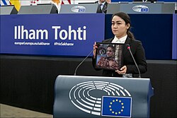 The daughter of Ilham Tohti, an advocate for China's Uyghur minority who is currently serving a life sentence in China, accepted the 2019 Sakharov Prize for Freedom of Thought on behalf of her imprisoned father.