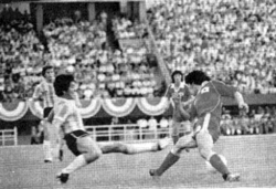 Japan playing Argentine club Racing de Córdoba at the 1981 President's Cup