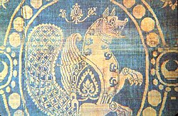 Sasanian silk twill textile of a simurgh in a beaded surround, 6th–7th century. Used in the reliquary of Saint Len, Paris.