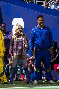 Madonna and the Brazilian player Ronaldo during the halftime show