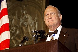 Schwarzkopf speaks after receiving the Congressional Medal of Honor Society's Patriot Award in 2002