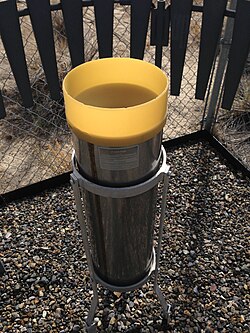 Standard National Oceanic and Atmospheric Administration rain gauge