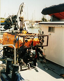Monterey Bay Aquarium Research Institute has used remotely operated underwater vehicle Ventana in the research of Monterey Bay cold seeps.