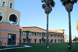Kohn Hall at the Kavli Institute for Theoretical Physics, Santa Barbara, California, 2004