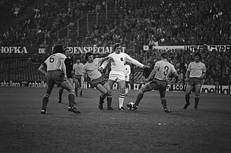 Romania and the Netherlands drawing goalless at De Kuip, 1974