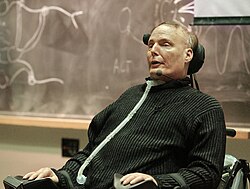 Reeve discussing stem cell research at a conference at MIT, March 2, 2003